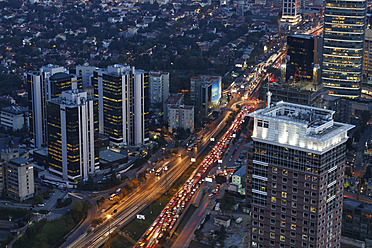 Europe, Turkey, Istanbul, View of financial district at Levent - SIE003217