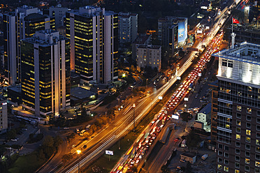 Europa, Türkei, Istanbul, Blick auf das Finanzviertel in Levent - SIE003221