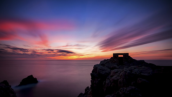 Spanien, Menorca, Blick auf Punta Nati - SMAF000097