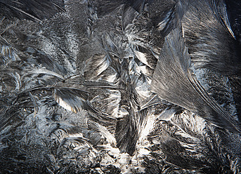 Austria, Window covered with Ice crystal, close up - WWF002625