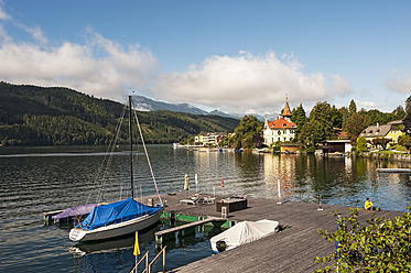 Österreich, Kärnten, Blick auf den Millstatter See - HH004312