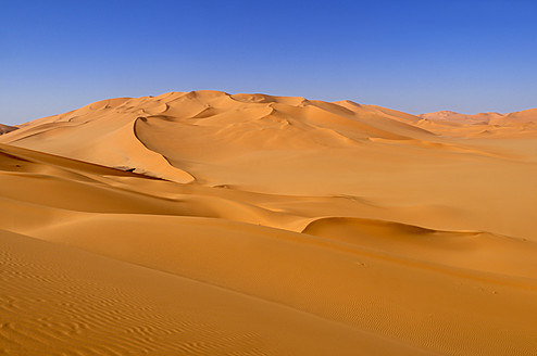 Nordafrika, Algerien, Blick auf Sanddünen bei Erg Mehedjibat - ESF000196