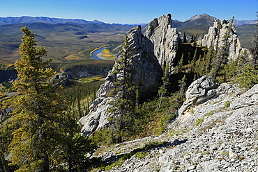 Canada, View of Ogilvie Mountains at Dempster Highway - ESF000201