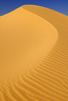 Algerien, Blick auf Sanddünen in der Wüste bei Tin Akachaker - ESF000213
