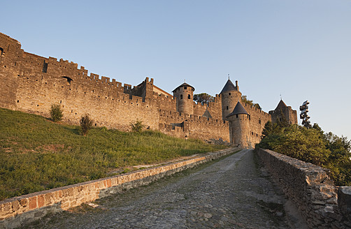 Frankreich, Blick auf Carcassonne - GWF002136