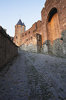 Frankreich, Blick auf Carcassonne - GWF002139