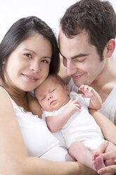 Parents with baby boy, smiling - MAEF005830