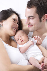 Parents with baby boy, smiling - MAEF005831
