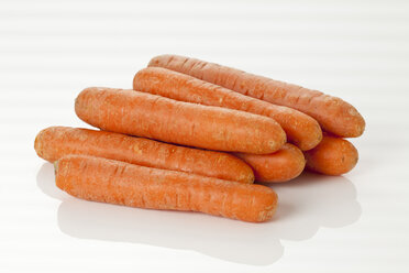 Fresh carrots, close up - CSF016868