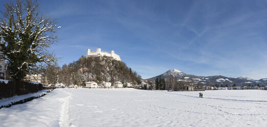 Österreich, Salzburg, Blick auf die Burg Hohensalzburg - WW002687