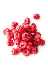 Raspberries on white background, close up - MAEF006101