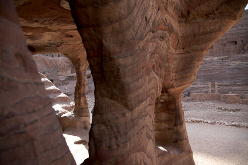 Jordanien, Petra, Blick auf Steinhaus - TK000099