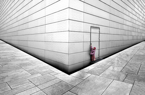 Norway, Oslo, Girl trying to open door of opera house - CWF000015