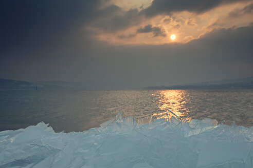 Germany, View of Lake Constance during winter - BSTF000015