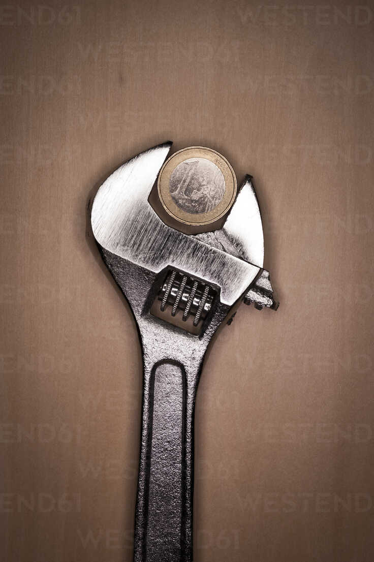 Adjustable Wrench Hand Drawn PNG & SVG Design For T-Shirts