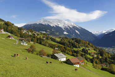 Austria, Vorarlberg, View of Bartholomaberg and Hochjoch mountain - SIE003600