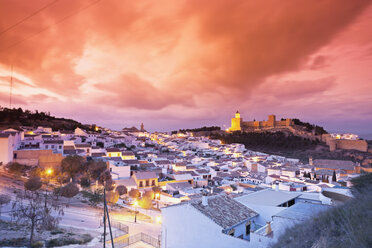 Spanien, Andalusien, Antequera, Blick auf die maurische Festung Alcazaba - MS002880