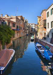 Italien, Venedig, Verschlafener Kanal in Dorsoduro - HSIF000225