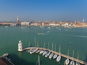 Italien, Venedig, Blick vom Turm der Kirche San Giorgio Maggiore auf den Markusplatz - HSIF000286