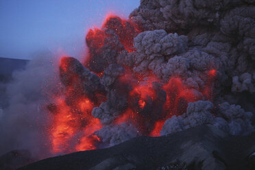 Iceland, View of lava erupting from Eyjafjallajokull - MR001335