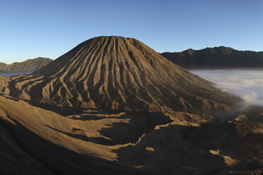 Indonesien, Jave, Blick auf den Vulkan Bromo auf Java - MR001376