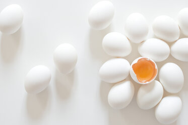 White eggs with egg yolk on white background, close up - LVF000004