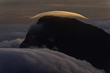 Venezuela, Blick auf die Wolken am Roarima Tepui - RM000582