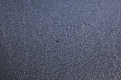 Deutschland, Blick auf ein Fischerboot auf der Ostseeküste - FB000013