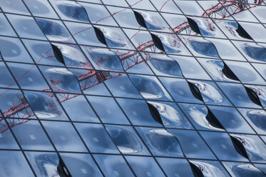 Germany, Hamburg, Glass Facade of the Elbe Philharmonic Hall - FBF000030