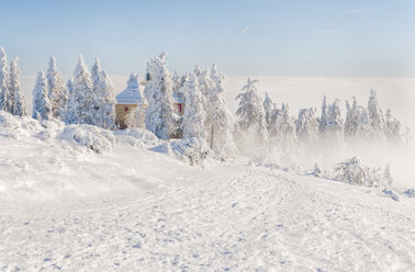 Germany, Black Forest, View of snow covered landscape on Hornnisgrinde mountain - JOKF000023