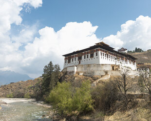 Bhutan, Blick auf Rinpung Dzong - HL000146