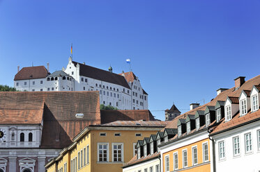 Deutschland, Bayern, Landshut, Blick auf die Burg Trausnitz - LH000120