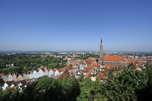 Deutschland, Bayern, Blick auf die Stadt - LH000127