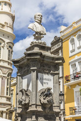 Spanien, Gran Canaria, Las Palmas, Statue des Gabinete Literario - MAB000037