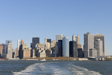 USA, New York State, New York City, Blick auf Lower Manhattan mit Hudson River - RUEF001026