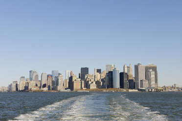 USA, New York State, New York City, Blick auf Lower Manhattan mit Hudson River - RUEF001027