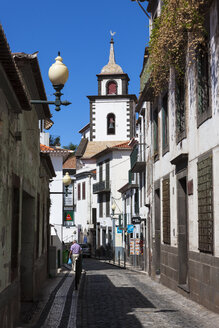 Portugal, Blick auf die Kirche St. Pedro - AMF000185