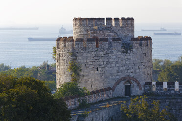 Türkei, Istanbul, Blick auf die Festung Yedikule - SIEF003764