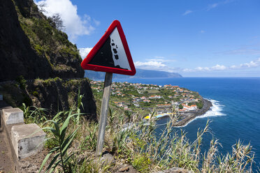 Portugal, Straßenschild in Ponta Delgada - AMF000194