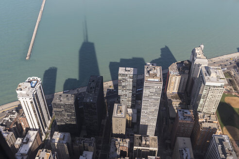 USA, Illinois, Chicago, Blick vom John Hancock Tower und dem Michigansee - FOF005102