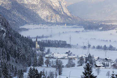 Österreich, Kärnten, Blick auf das Drautal - SIEF003843