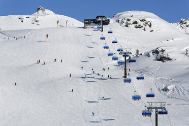 Österreich, Salzburg, Sessellift Hochalmbahn in den Radstädter Tauern - SIE003854