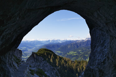 Österreich, Salzburg, Blick auf die Eishöhle Werfen - SIE003886