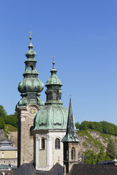 Österreich, Salzburg, Blick auf die Kirche St. Peter - SIE003906