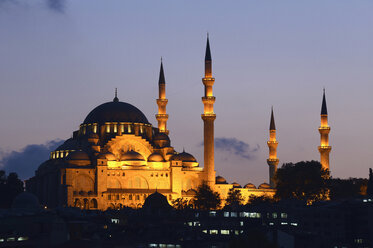 Türkei, Istanbul, Blick auf die Suleymaniye-Moschee - LH000148