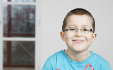 Austria, Boy at school - DISF000072