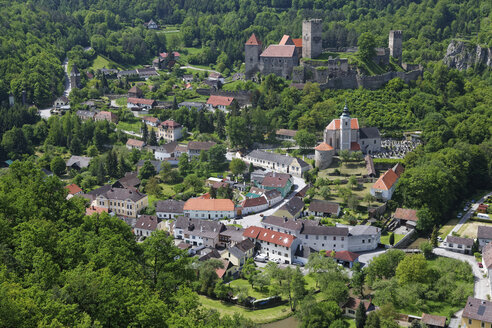 Österreich, Blick auf die Burg Hardegg in Hardegg - GFF000016