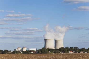 Frankreich, Ansicht eines Kernkraftwerks - GW002235