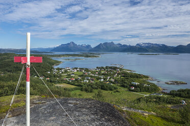 Norwegen, Blick auf den Vestfjord - HWO000013