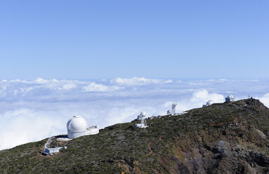 Spanien, Kanarische Inseln, Blick auf das Astronomische Observatorium auf dem Roque de los Muchachos - LH000155